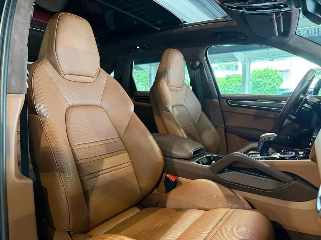 Porsche Cayenne GTS *Pano*InnoDrive*18-Wege*AHK 05/2023-photo-22