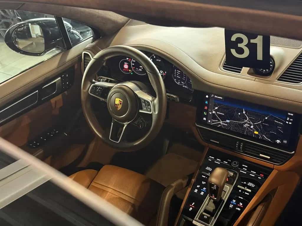 Porsche Cayenne GTS *Pano*InnoDrive*18-Wege*AHK 05/2023-photo-23