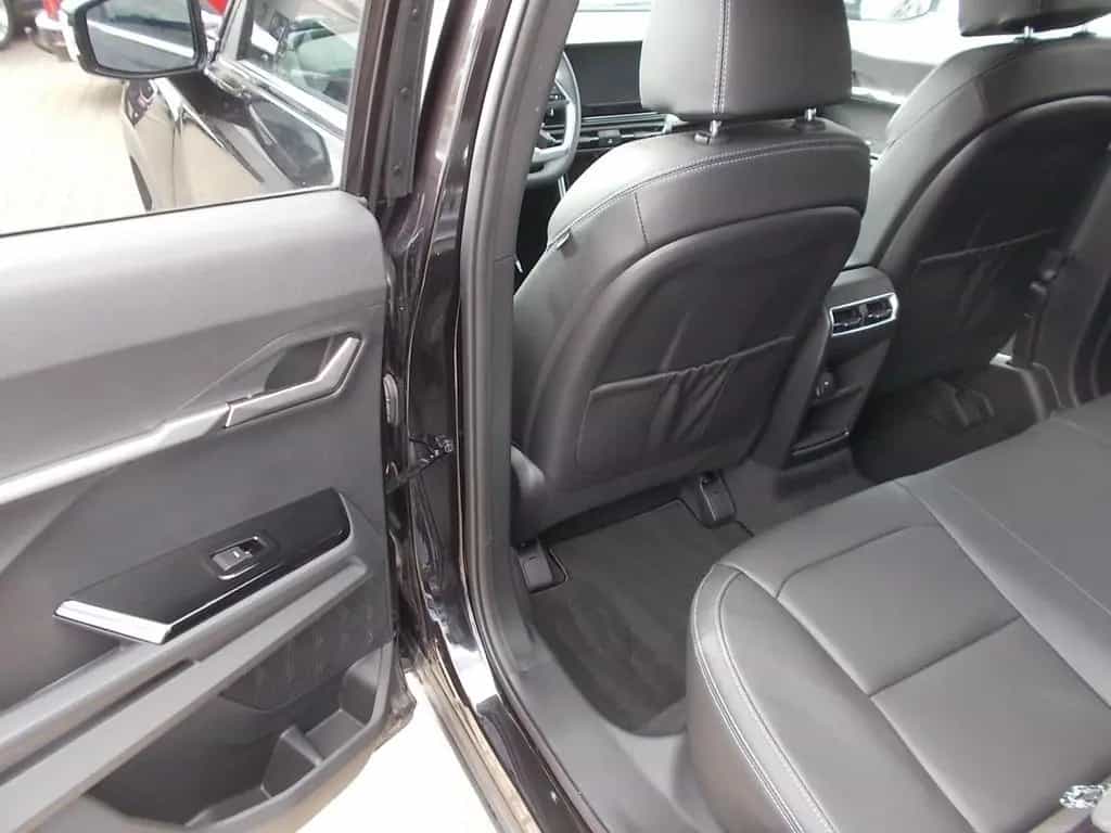 Ssangyong Torres Dream, Leder, Alu 18", SHZ, el.Heckklappe 06/2025-photo-13