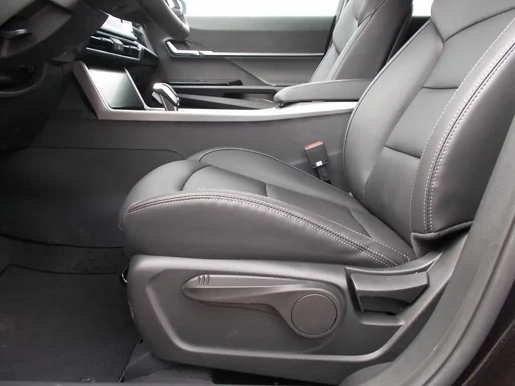 Ssangyong Torres Dream, Leder, Alu 18", SHZ, el.Heckklappe 06/2025-photo-16