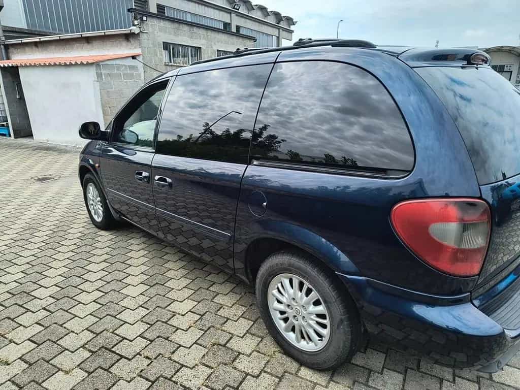 Chrysler Voyager 2.5 CRD cat LX Leather FRIZIONE 07/2007-photo-3
