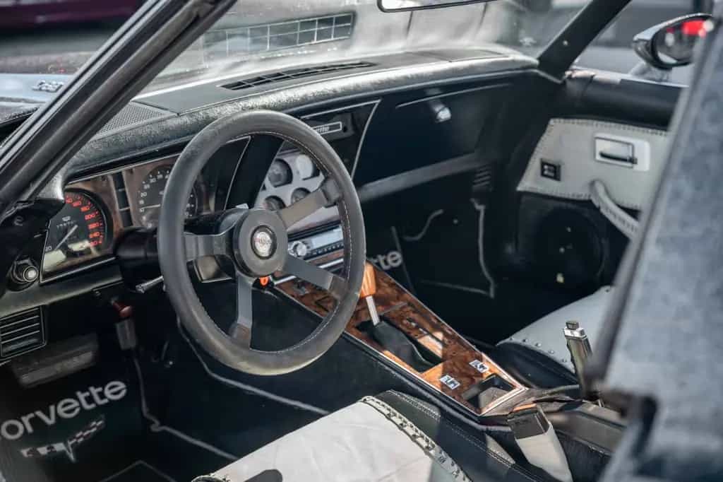 Corvette C3 Stingray Widebody | Einzelstück | TÜV NEU 03/1981-photo-22