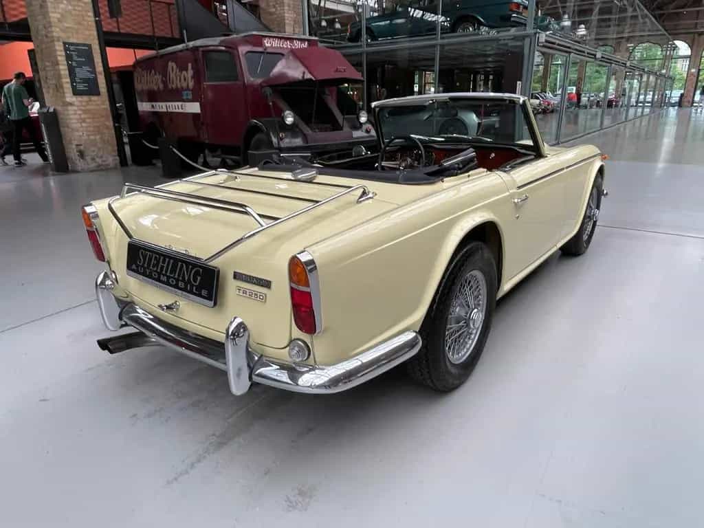 Triumph TR5 TR250 6Zylinder 07/1967-photo-2