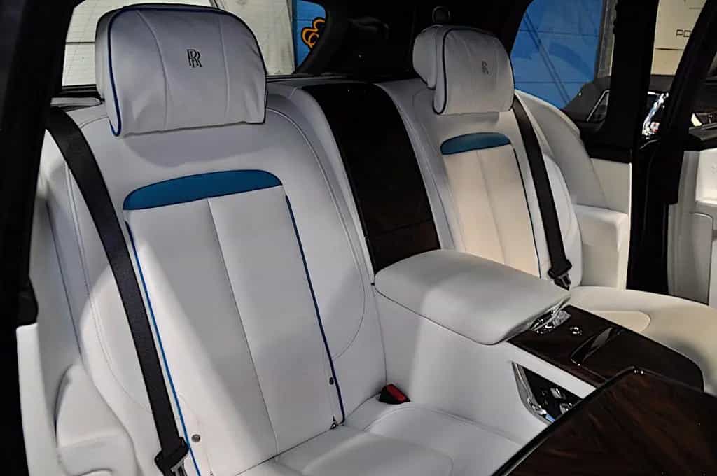 Rolls-Royce Cullinan - 4 SITZE-PANORAMA-ENTERTAINMENT 10/2020-photo-13