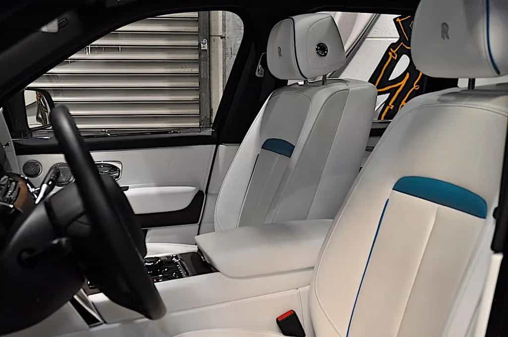 Rolls-Royce Cullinan - 4 SITZE-PANORAMA-ENTERTAINMENT 10/2020-photo-14