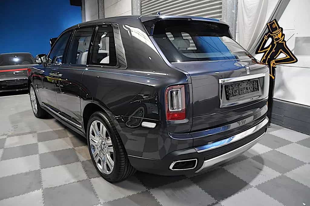 Rolls-Royce Cullinan - 4 SITZE-PANORAMA-ENTERTAINMENT 10/2020-photo-16