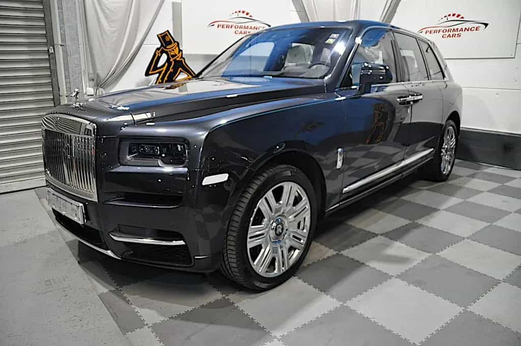 Rolls-Royce Cullinan - 4 SITZE-PANORAMA-ENTERTAINMENT 10/2020-photo-8