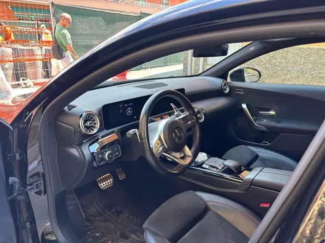 Mercedes-Benz MERCEDES-BENZ A 220 Automatic Premium AMG NighEd 04/2019-photo-11