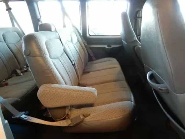 Chevrolet Express Passenger Van 4,3L V6 Base Wohnmobil 06/2003-photo-9