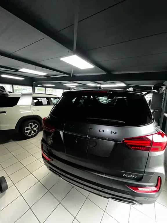 KGM Rexton LUX schwarzes Leder 03/2026-photo-3