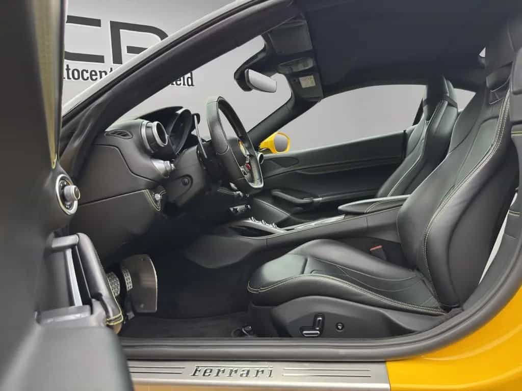 Ferrari Portofino 02/2020-photo-8