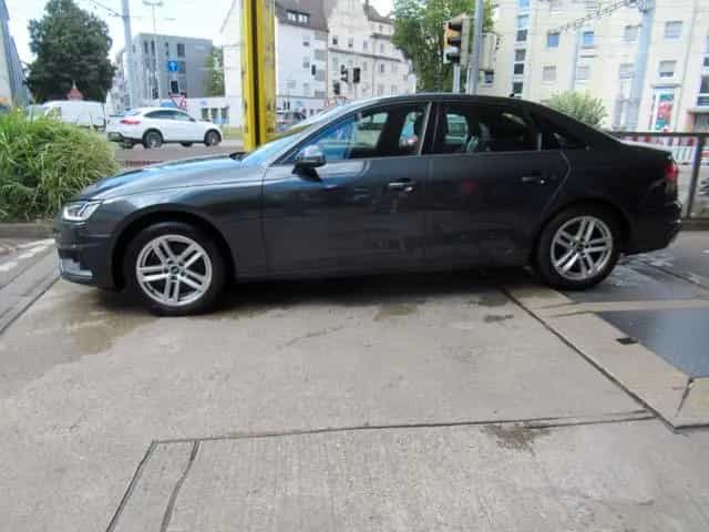 Audi A4 35TDI LIMO S tronic Navi+/SHZ/Sportsitze/Temp 11/2021-photo-10