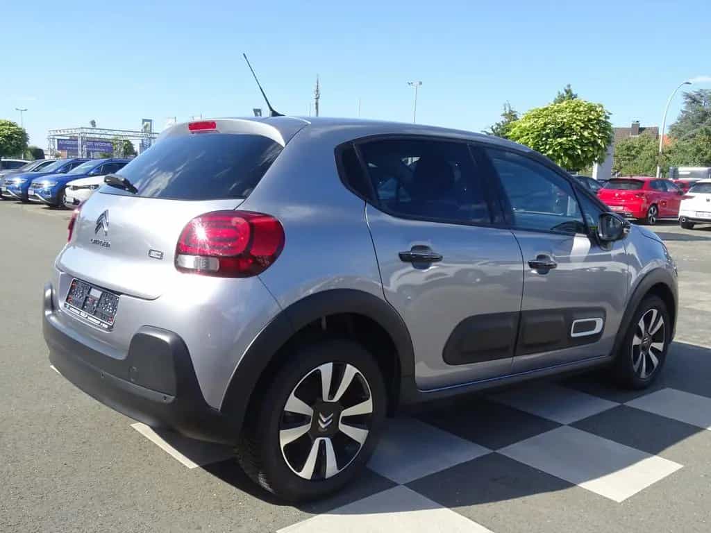 Citroën C3 1.2 Max*LED*DAB*NAVI*RFK*GJR*CONNECT APP*TEMP 05/2024-photo-4