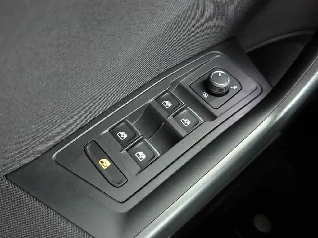 Volkswagen T-Roc 2.0 TDI Style 4Motion NAVI+STDHZG+PDC+SHZ+ 10/2021-photo-25