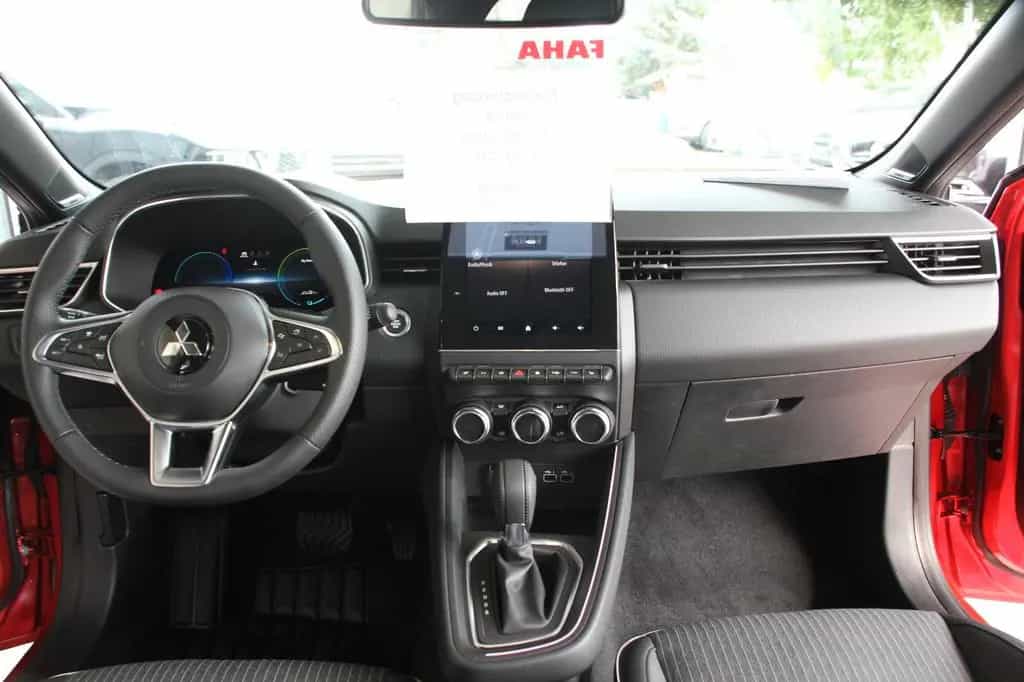 Mitsubishi Colt 1.6 HEV Diamond/TOP 03/2024-photo-12