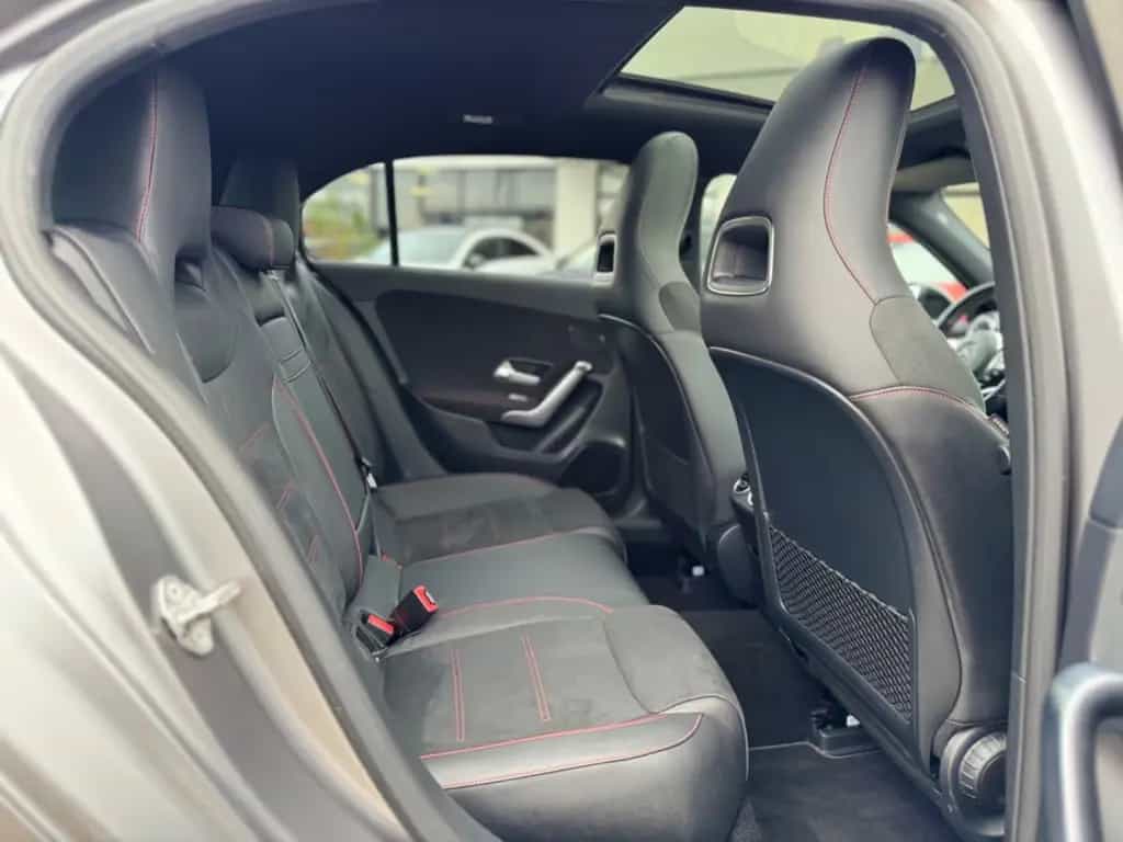 Mercedes-Benz A 200 AMG Line Night-Paket Designo Magno 11/2019-photo-18