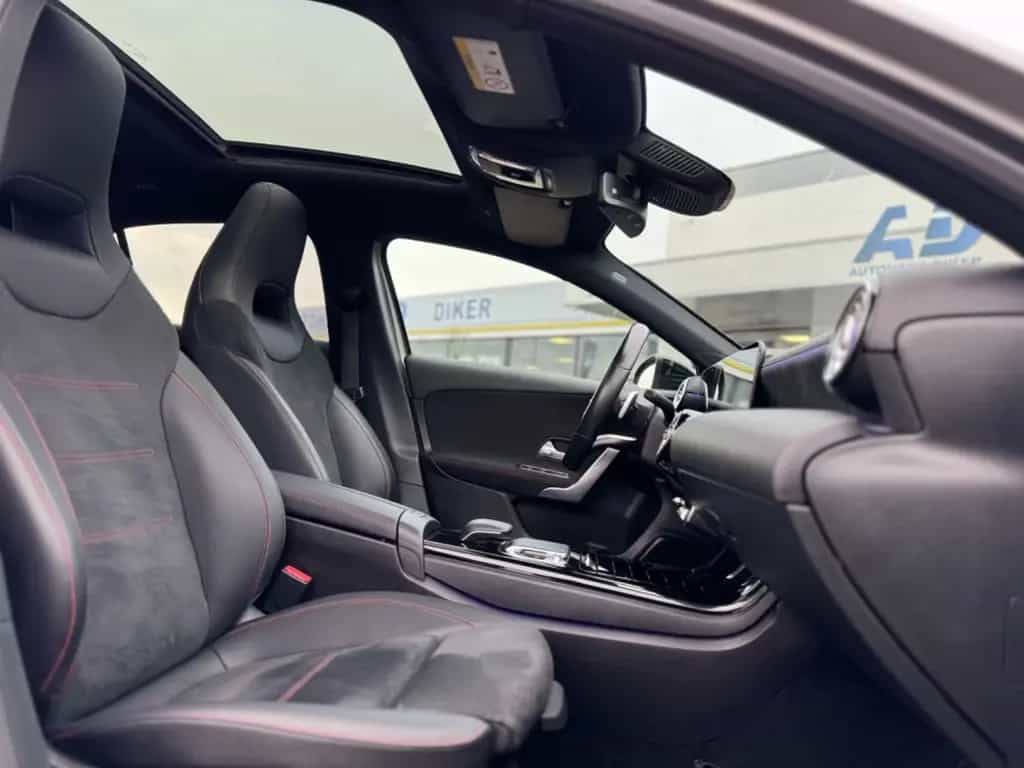 Mercedes-Benz A 200 AMG Line Night-Paket Designo Magno 11/2019-photo-20