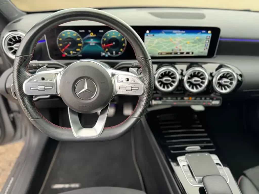 Mercedes-Benz A 200 AMG Line Night-Paket Designo Magno 11/2019-photo-22