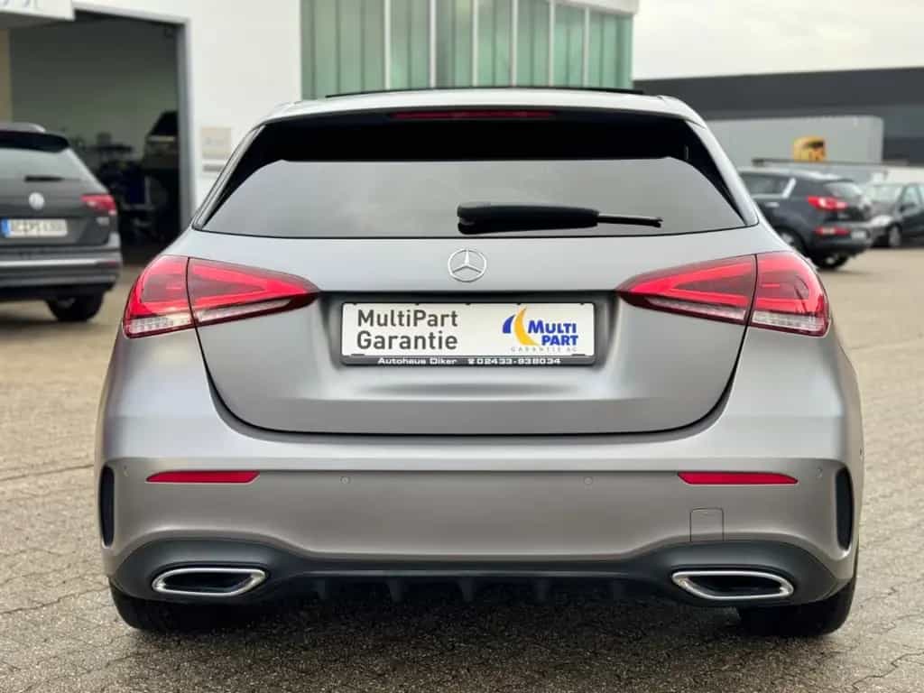 Mercedes-Benz A 200 AMG Line Night-Paket Designo Magno 11/2019-photo-5