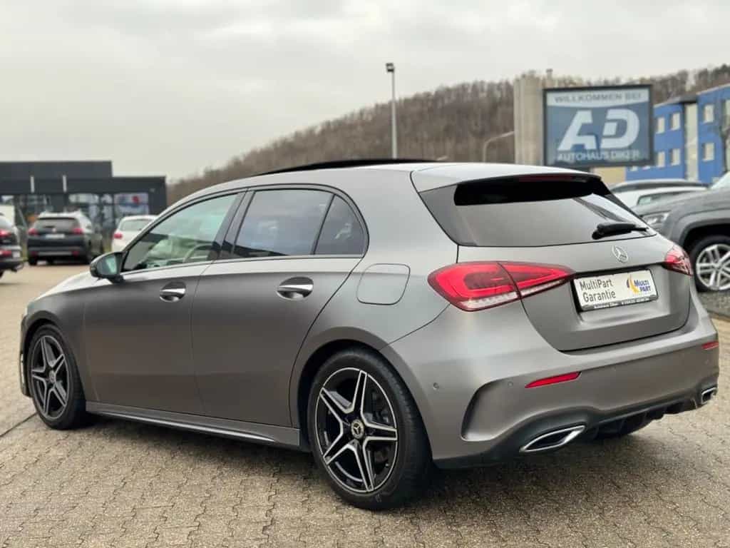 Mercedes-Benz A 200 AMG Line Night-Paket Designo Magno 11/2019-photo-6