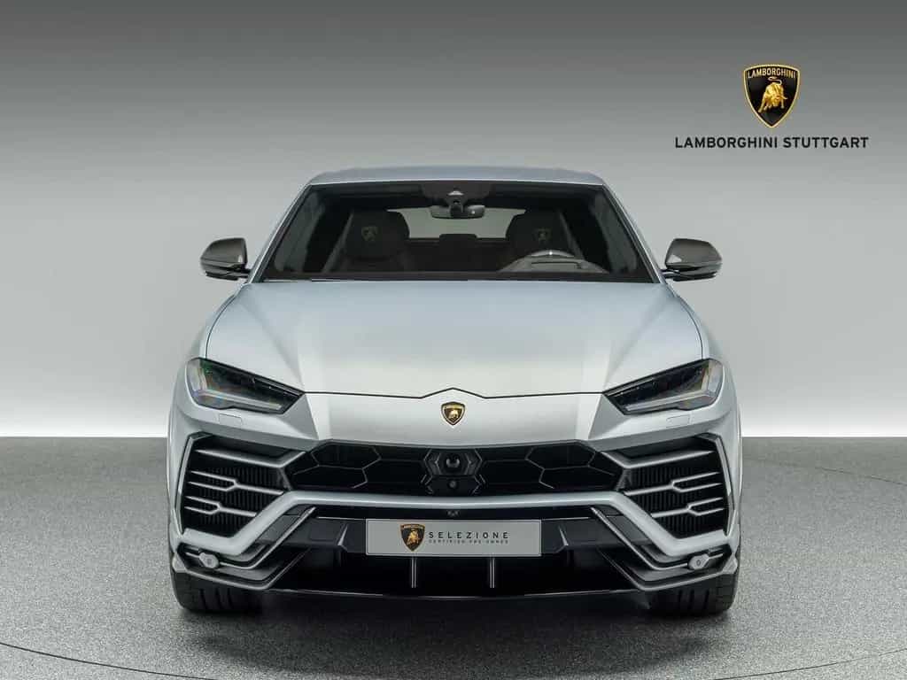 Lamborghini Urus 07/2020-photo-1