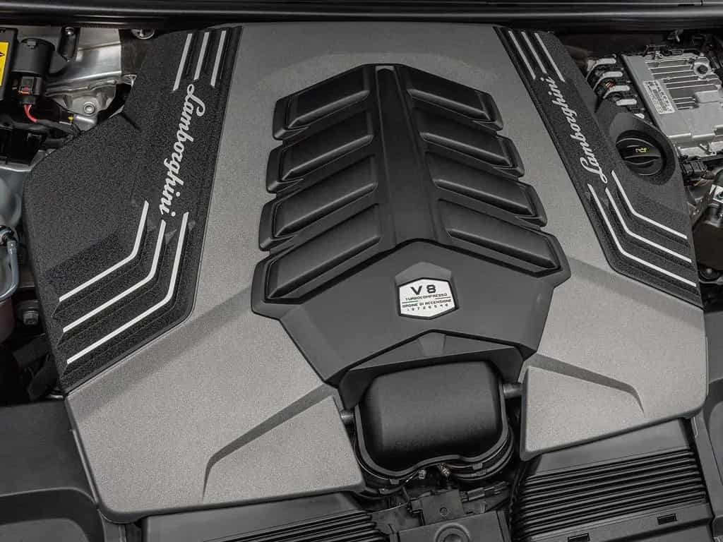 Lamborghini Urus 07/2020-photo-19