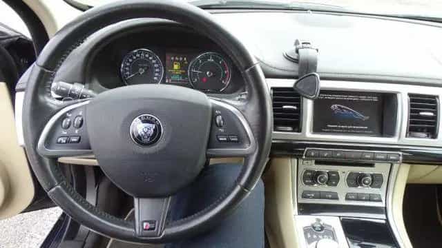 Jaguar XF XF 3.0 DS V6 Premium Luxury, Tetto, Pelle 03/2015-photo-8