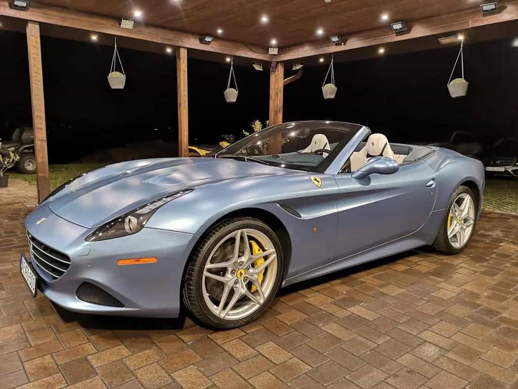 Ferrari California T 3.8 V8 09/2017-photo-1