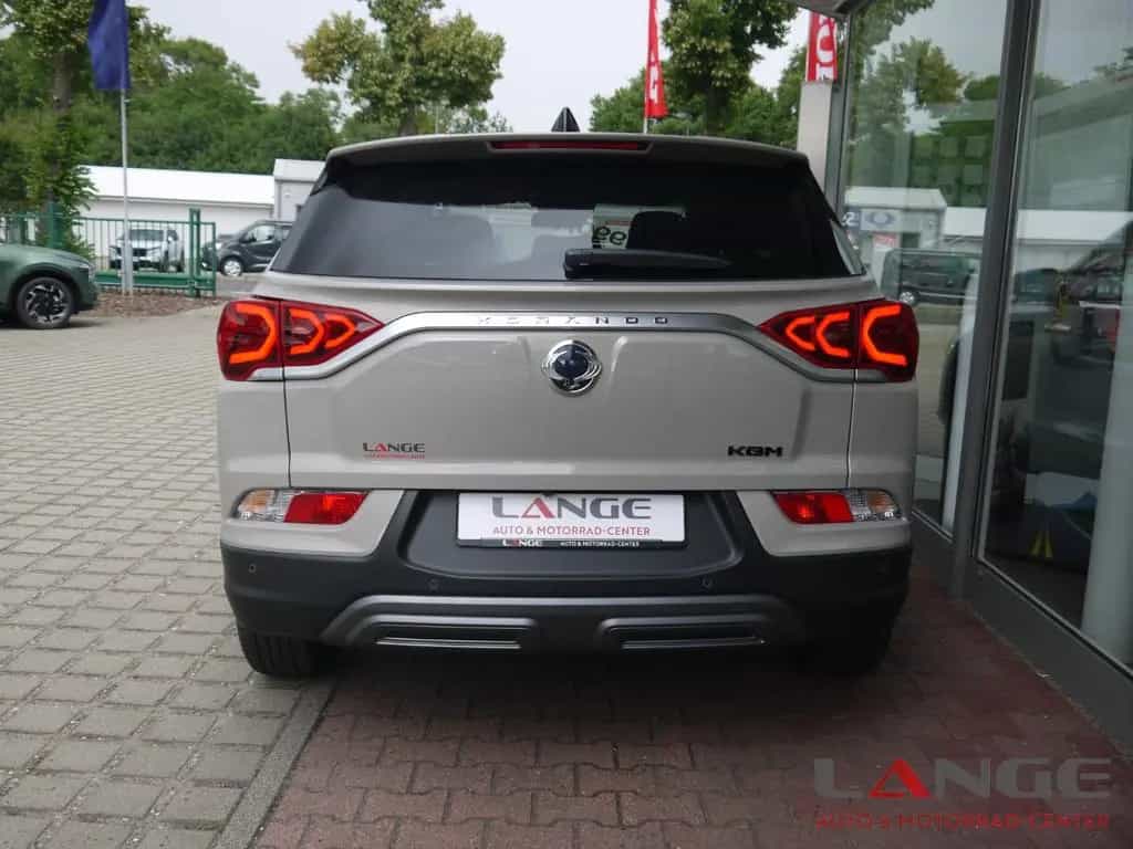 KGM Korando 1.5 T-GDi Nomad Automatik Navi SHZ Temp null-photo-4