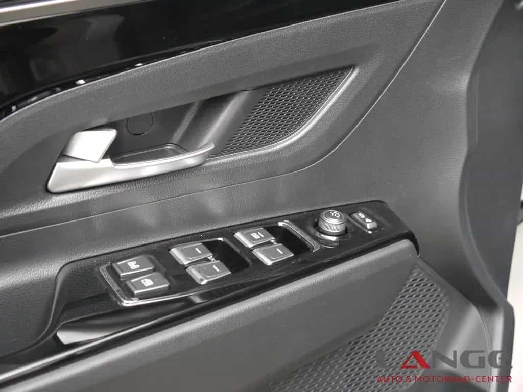 KGM Korando 1.5 T-GDi Nomad Automatik Navi SHZ Temp null-photo-9