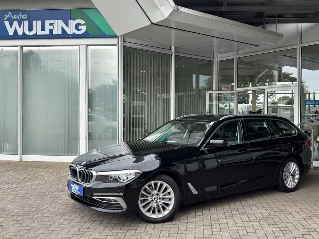 BMW 5 Series 520 d Touring Luxury Line el.Heckklappe Pano LED 06/2020-photo-0