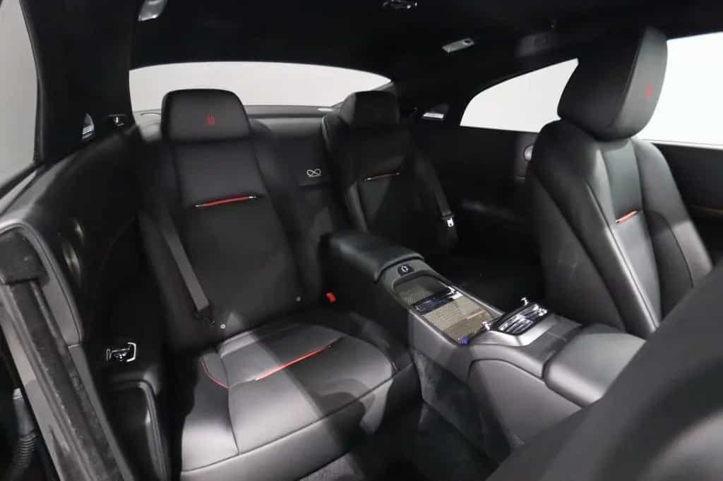 Rolls-Royce Wraith Black Badge 04/2019-photo-14