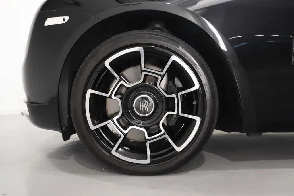 Rolls-Royce Wraith Black Badge 04/2019-photo-5