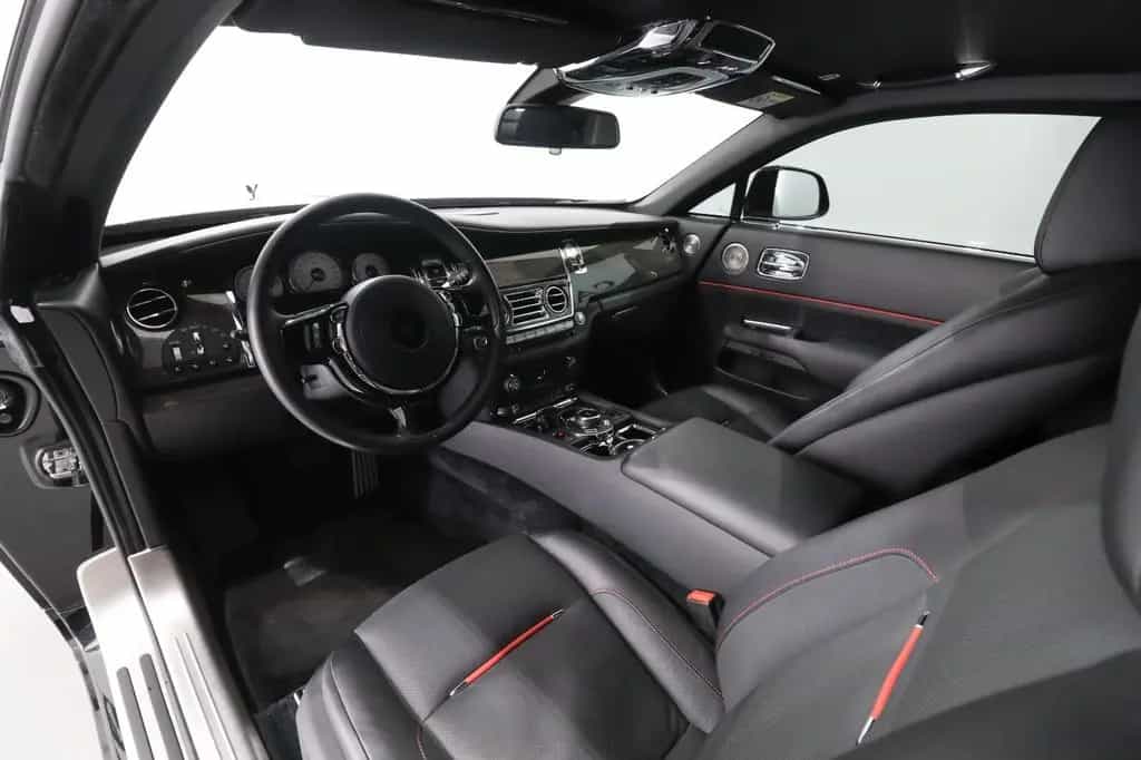 Rolls-Royce Wraith Black Badge 04/2019-photo-8