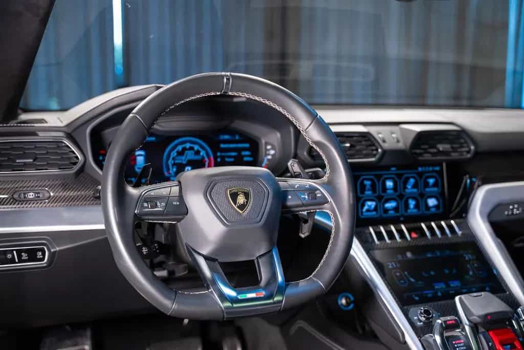 Lamborghini Urus 4.0 V8 Carbon|Distronic|LED 06/2020-photo-25
