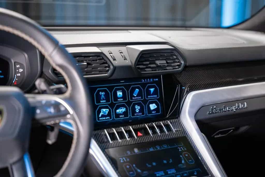 Lamborghini Urus 4.0 V8 Carbon|Distronic|LED 06/2020-photo-27