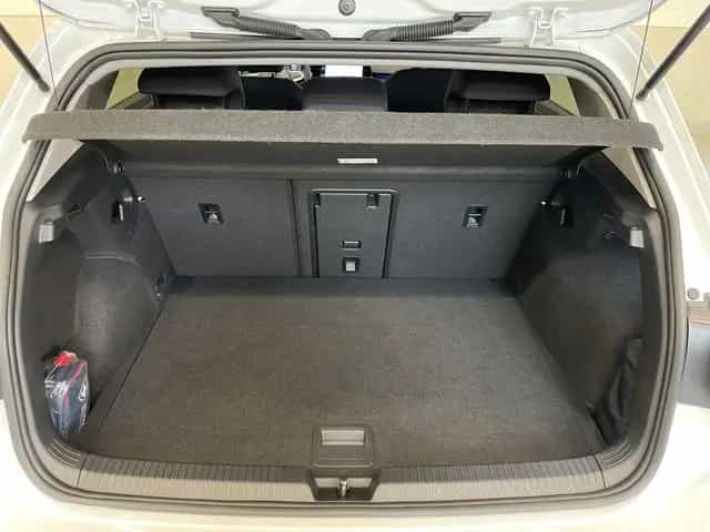 Volkswagen Golf VIII Lim. 1.5TSI United ACC+LANE+APP 11/2020-photo-8