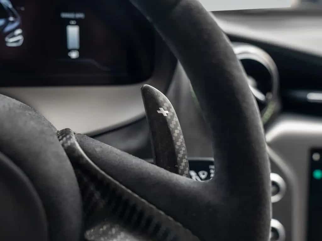McLaren 750S Coupé | Mantis Green | Carbon Exterior 06/2025-photo-27