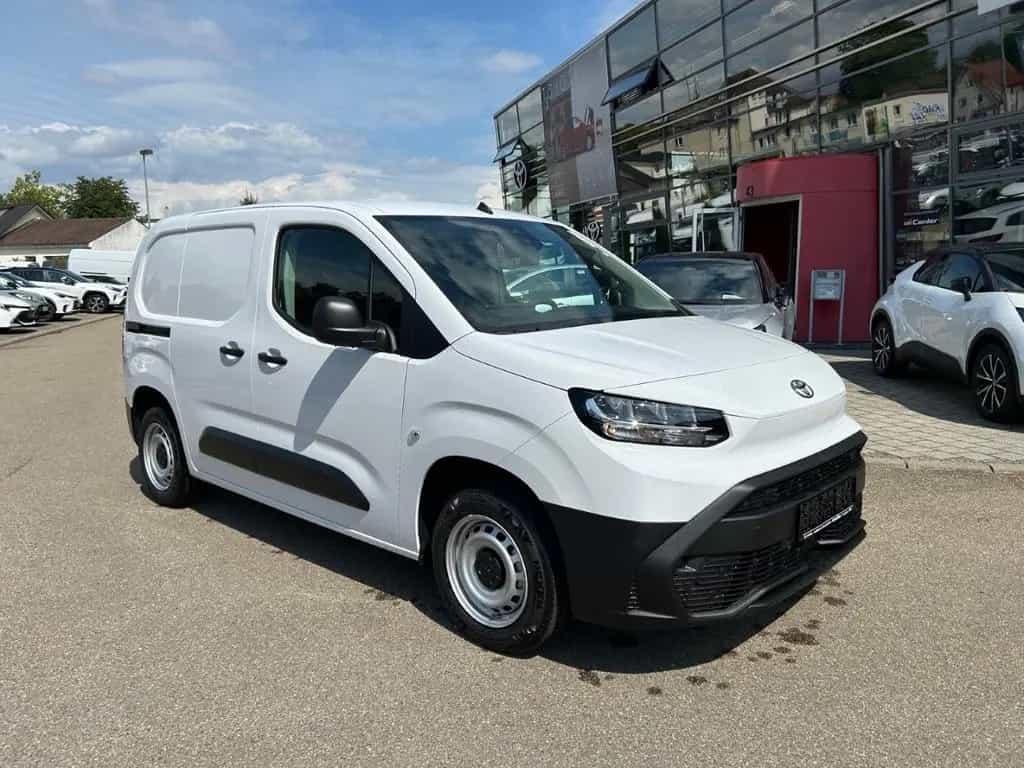 Toyota Proace City L1 Meister 1.2L 6-Gang Navigationssy 05/2026-photo-1