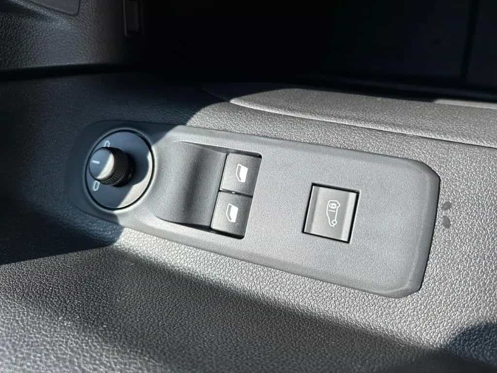 Toyota Proace City L1 Meister 1.2L 6-Gang Navigationssy 05/2026-photo-22