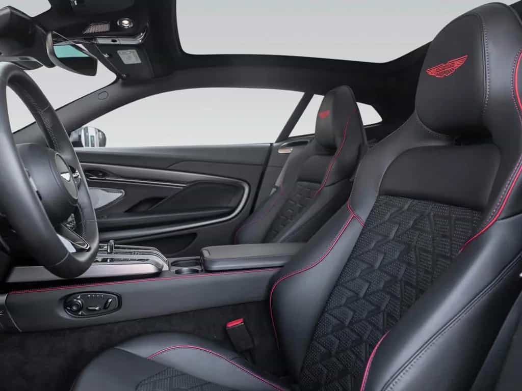 Aston Martin Vanquish | Full Satin Carbon | Titan Auspuff 01/2025-photo-18