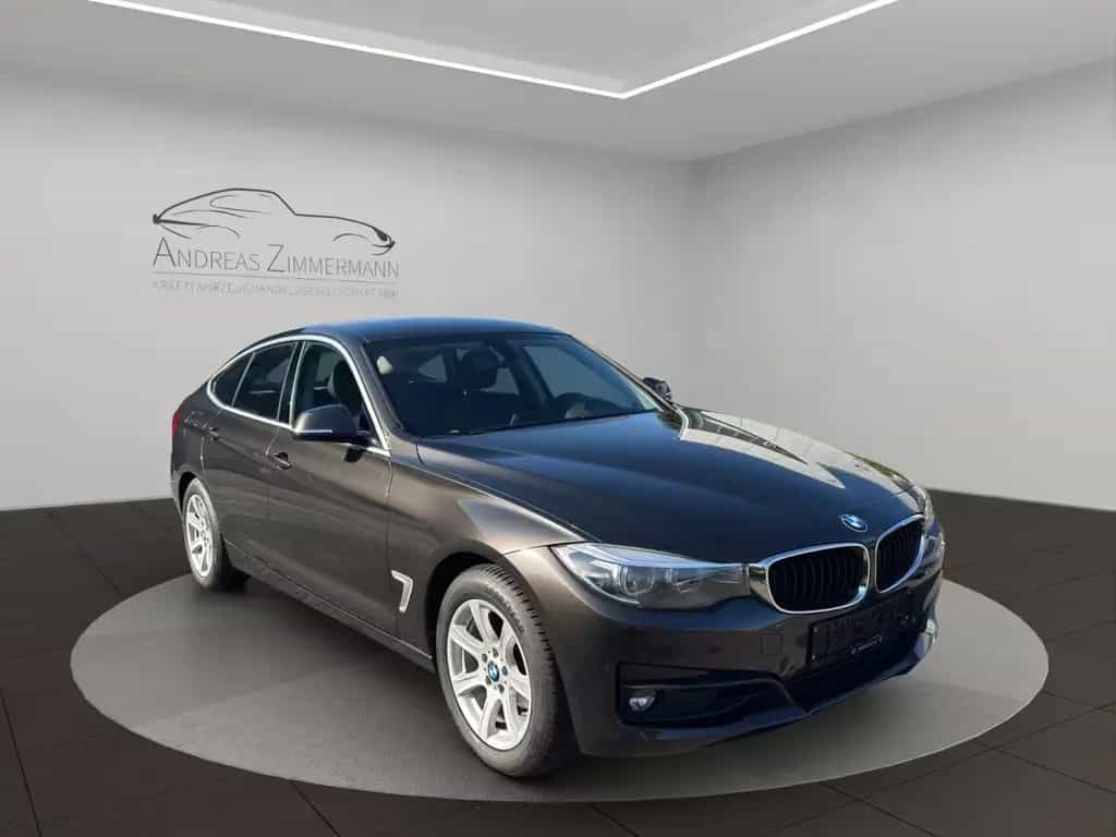 BMW 3 Series 320i Gran Turismo Advantage LED/NAVI/PDC/LEDER 03/2017-photo-0