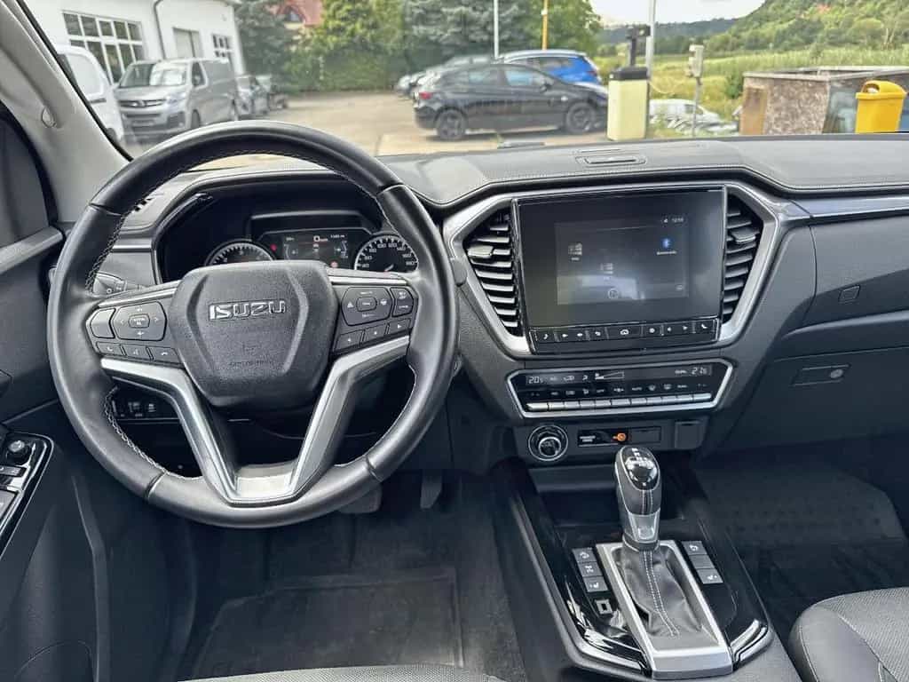 Isuzu D-Max Double Cab 4WD LSE +Rollo 05/2022-photo-17