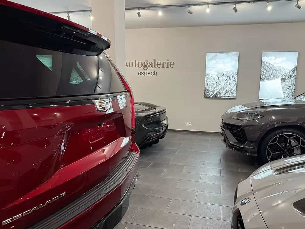 Cadillac Escalade VFW|Sport Platinum|EU-Navi|AHK|RearSeatEnt. 07/2025-photo-10