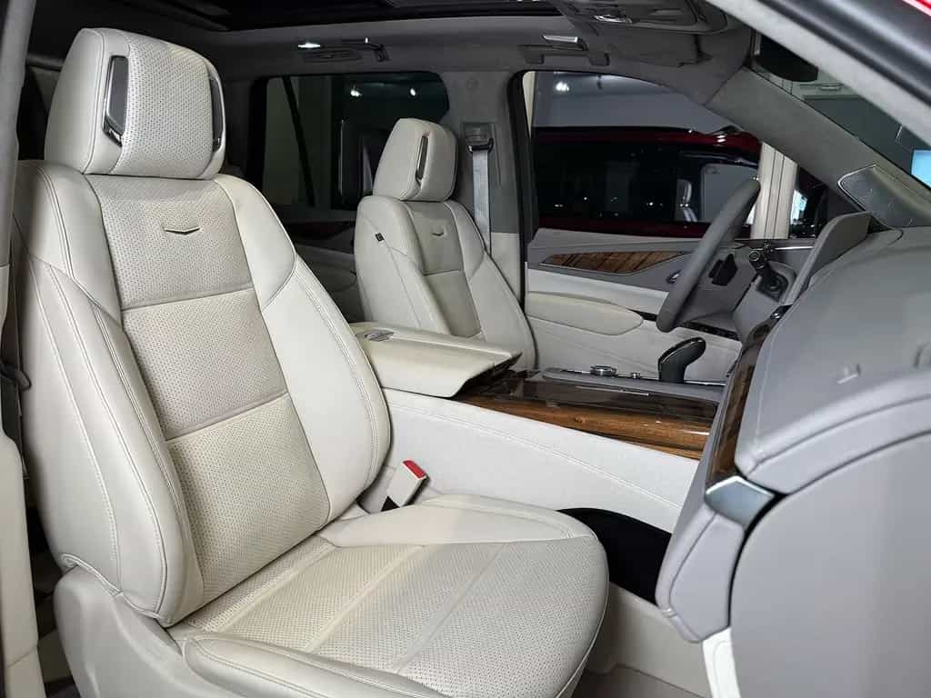 Cadillac Escalade VFW|Sport Platinum|EU-Navi|AHK|RearSeatEnt. 07/2025-photo-17