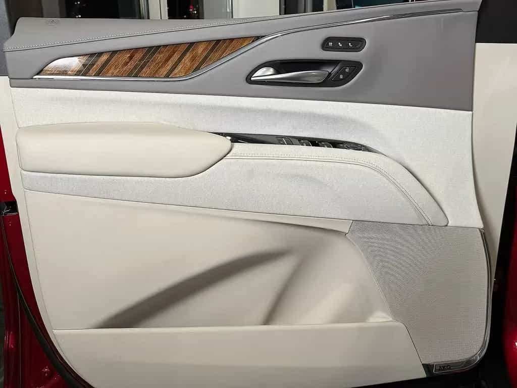 Cadillac Escalade VFW|Sport Platinum|EU-Navi|AHK|RearSeatEnt. 07/2025-photo-26