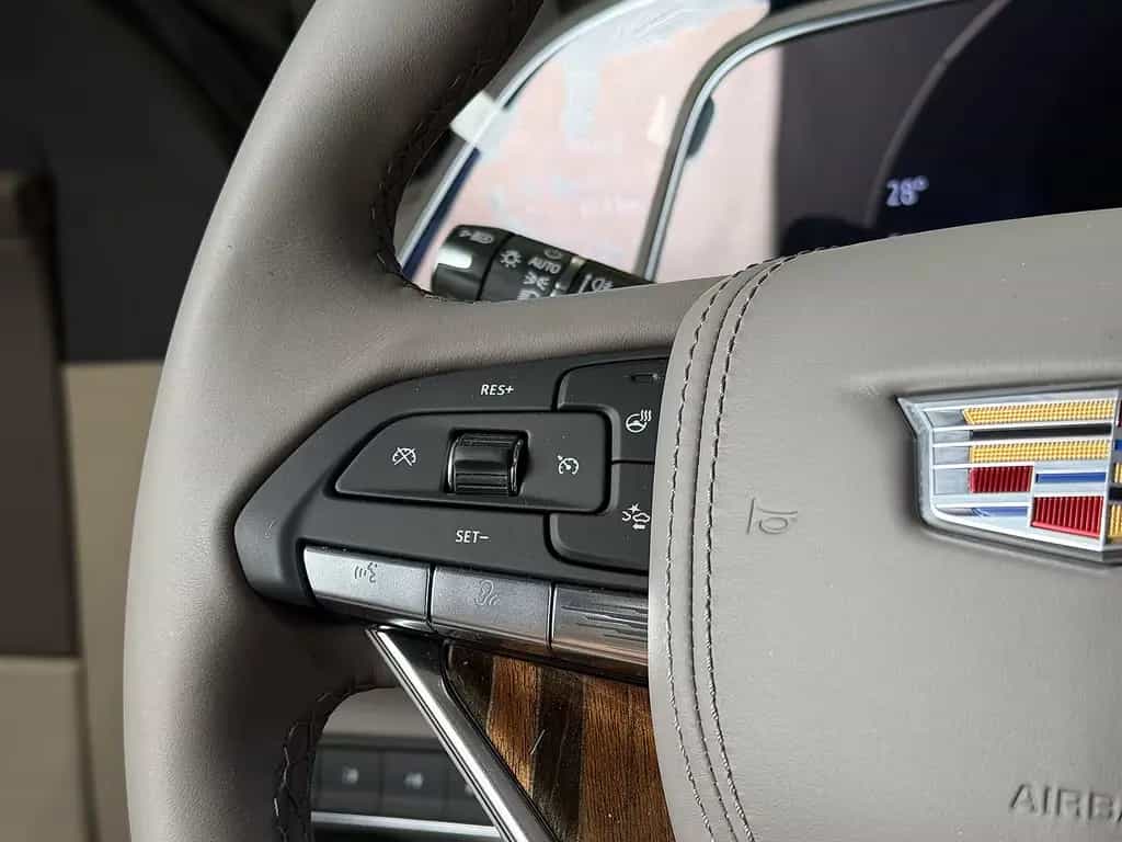 Cadillac Escalade VFW|Sport Platinum|EU-Navi|AHK|RearSeatEnt. 07/2025-photo-27