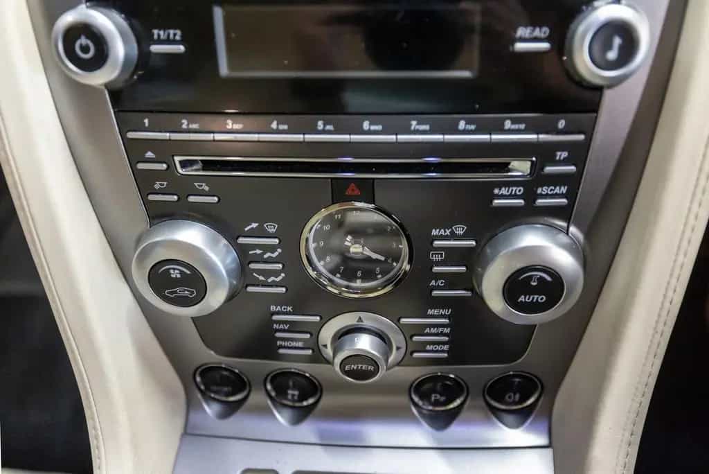 Aston Martin DB9 5.9 V12 Touchtronic Btw auto, Fiscale waarde 02/2009-photo-13