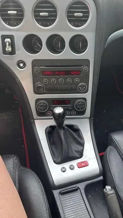 Alfa Romeo 159 2,2 JTS 10/2005-photo-4