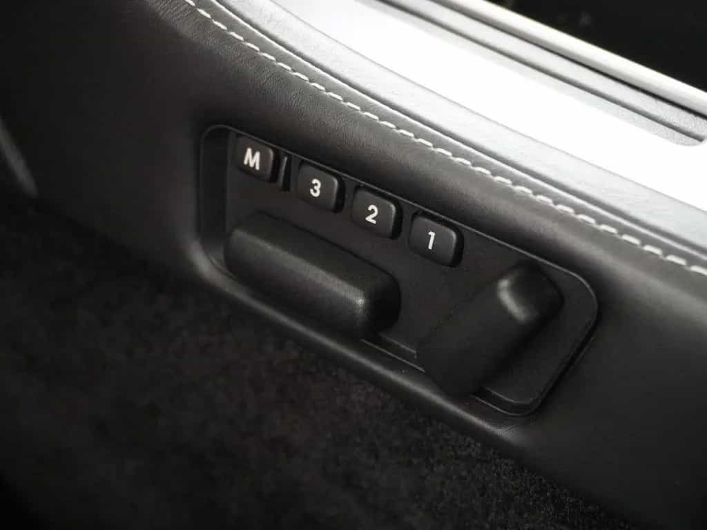 Aston Martin DB9 Volante 5.9 V12 Touchtronic NL Auto |  navi 01/2008-photo-14